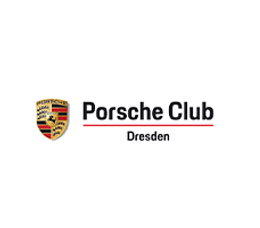 Das Bild zeigt das Logo des Porsche Club Dresden mit dem Porsche-Wappen auf der linken Seite und „Porsche Club“ über „Dresden“ in schwarzer Schrift, getrennt durch eine rote Linie – ein Symbol für echte Vollblut-Kunden und Enthusiasten gleichermaßen.